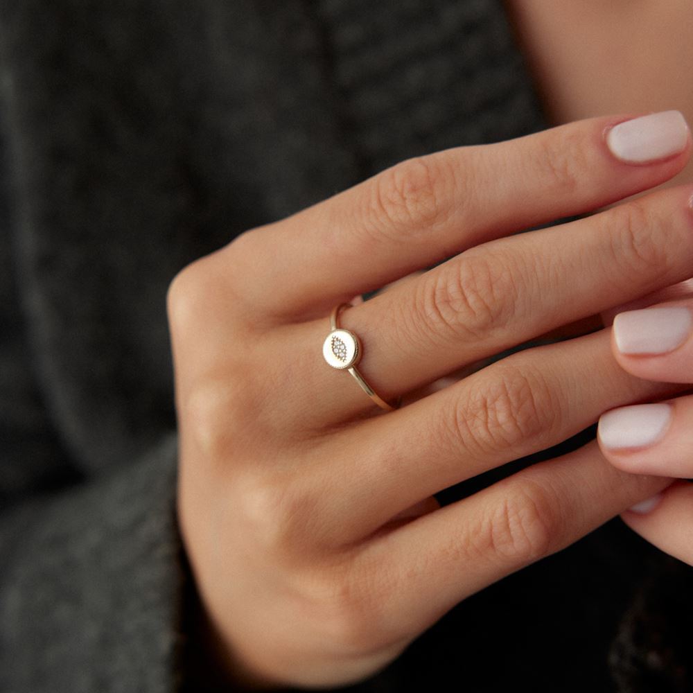 Göz Taşlı Yüzük