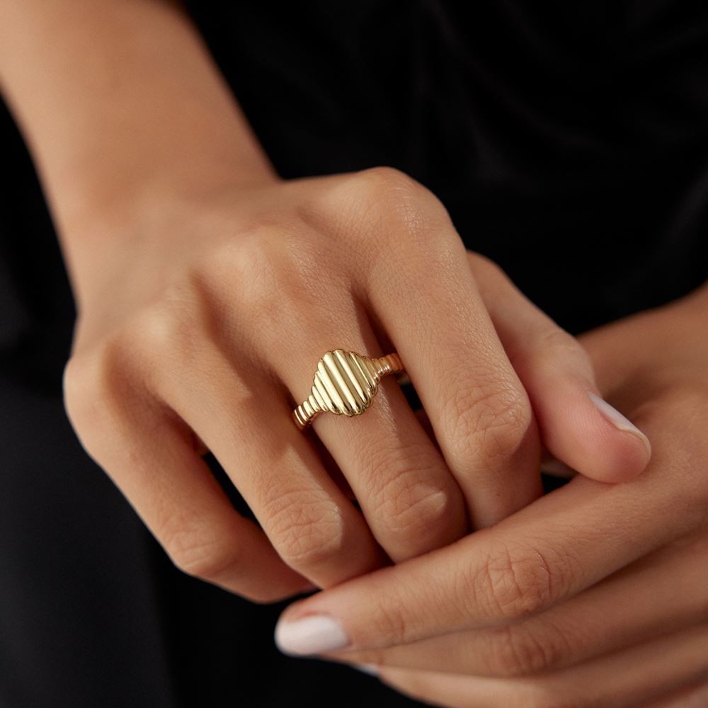 Kırmızı Kaburga Yüzük