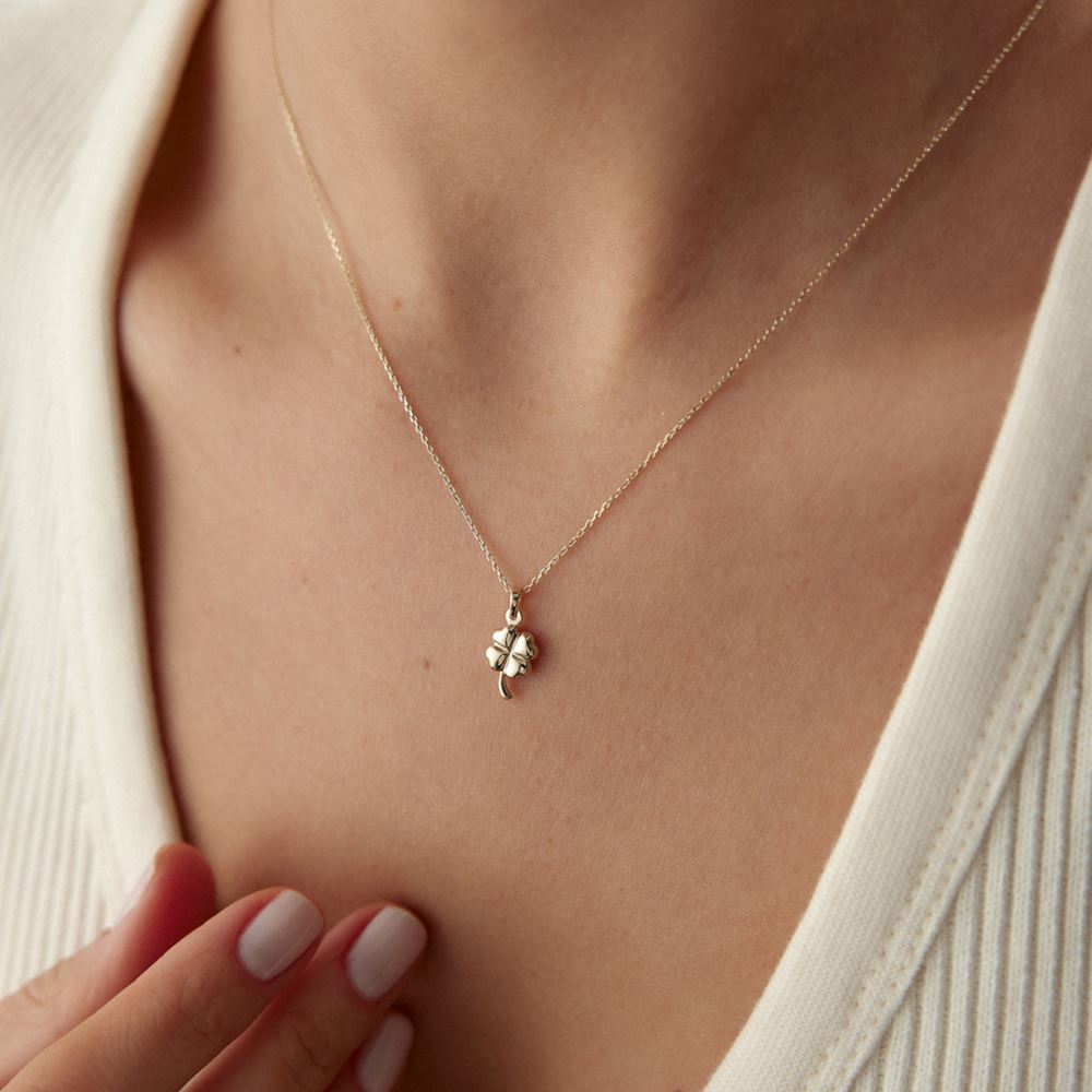 4 Yaprak Yonca Kolye