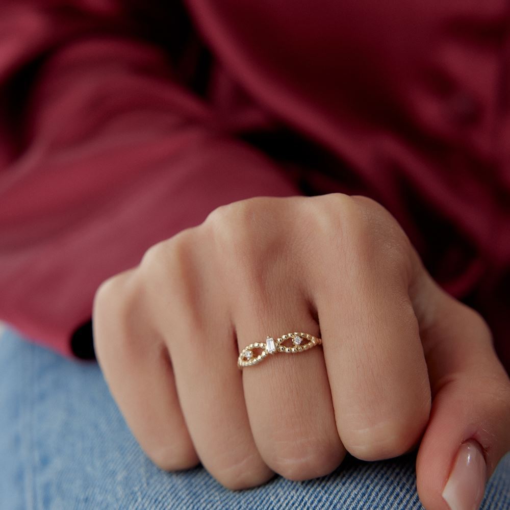 Baget Taşlı Sonsuz Tasarım Yüzük